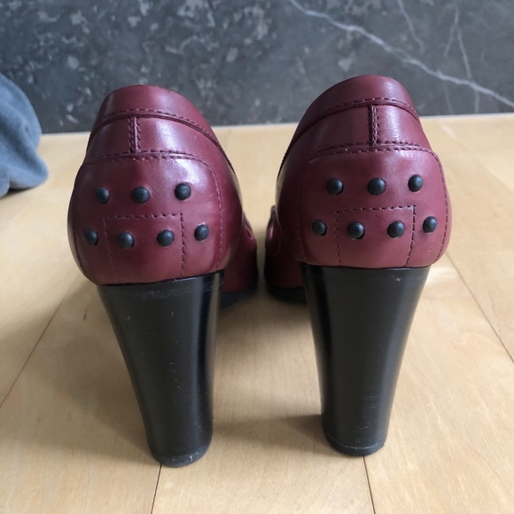 Tod's Women Shoes - Picture 2 of 2